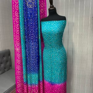 Elegant Chunri Kamdai Suit: A Timeless Blend of Tradition and Craftsmanship